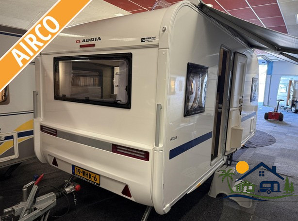 Adria Altea 472 PU – Frans bed, airco, luifel en mover